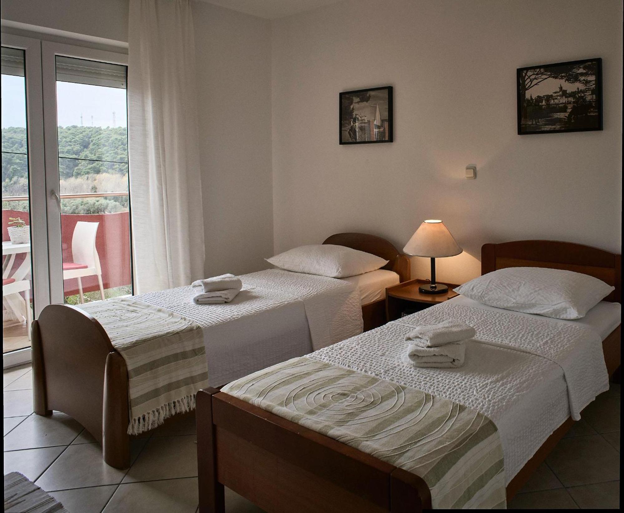 Apartments Matija Kampor Δωμάτιο φωτογραφία